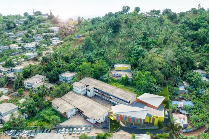 Refectoire du groupe scolaire Grand-Bassin de Longoni Koungou